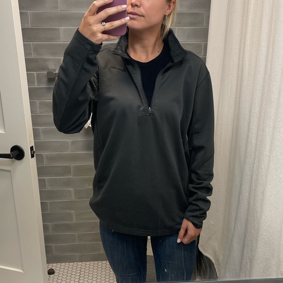 Thermafit Nike zip up - Picture 2 of 3